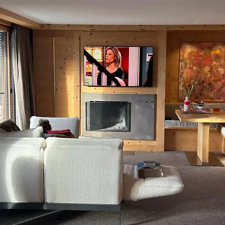 Charming Flat In The Heart Of Saanen *