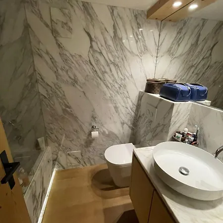 Charming Flat In The Heart Of Saanen Schönried